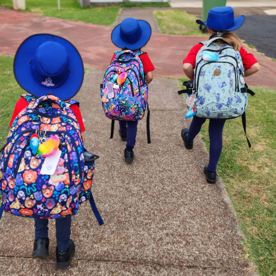 School backpacks, soggy cereal and silly blow-ups - A guide to help make mornings more mindful and stress-free.